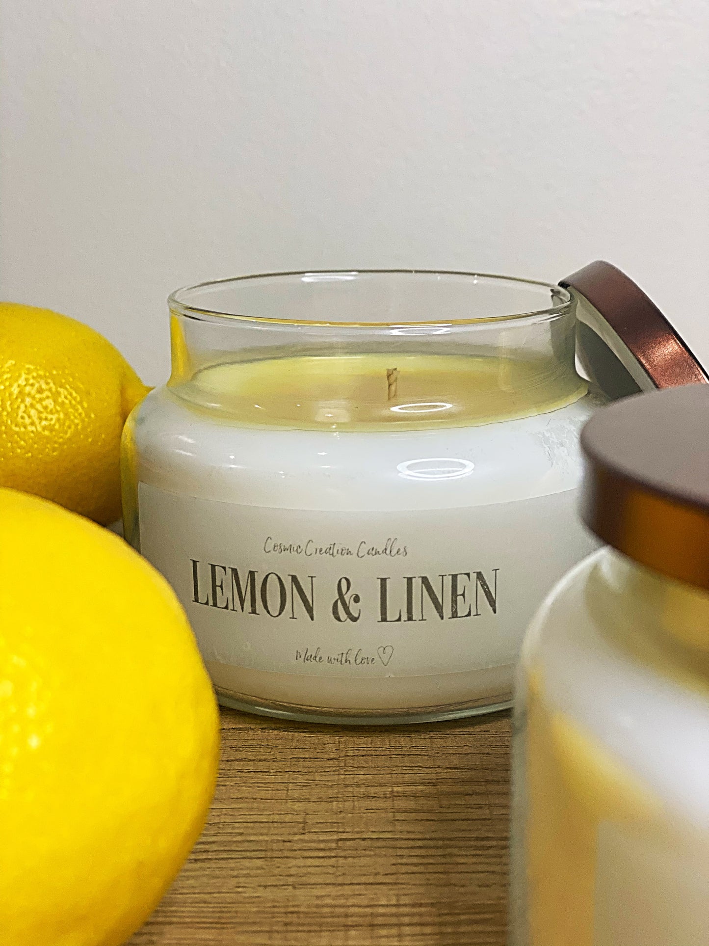 Lemon & Linen Candle